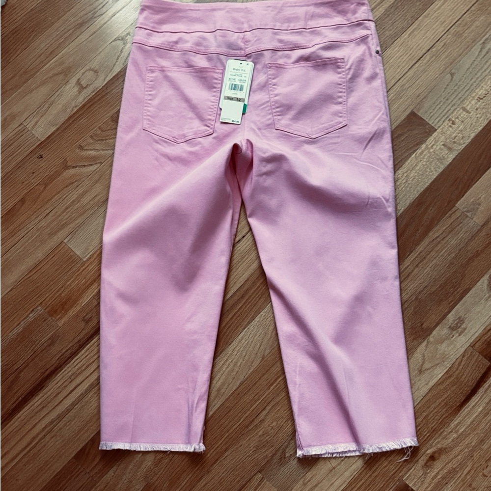 Ruby Road Capri Pants NWT - image 2
